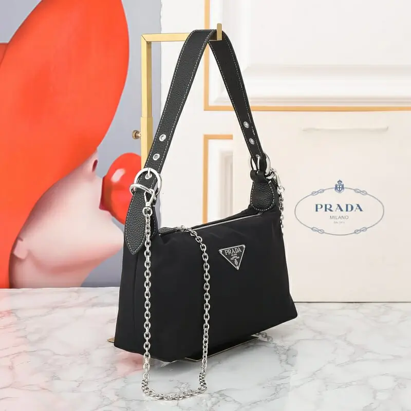 prada aaa qualite shoulder sac s_117a64b1